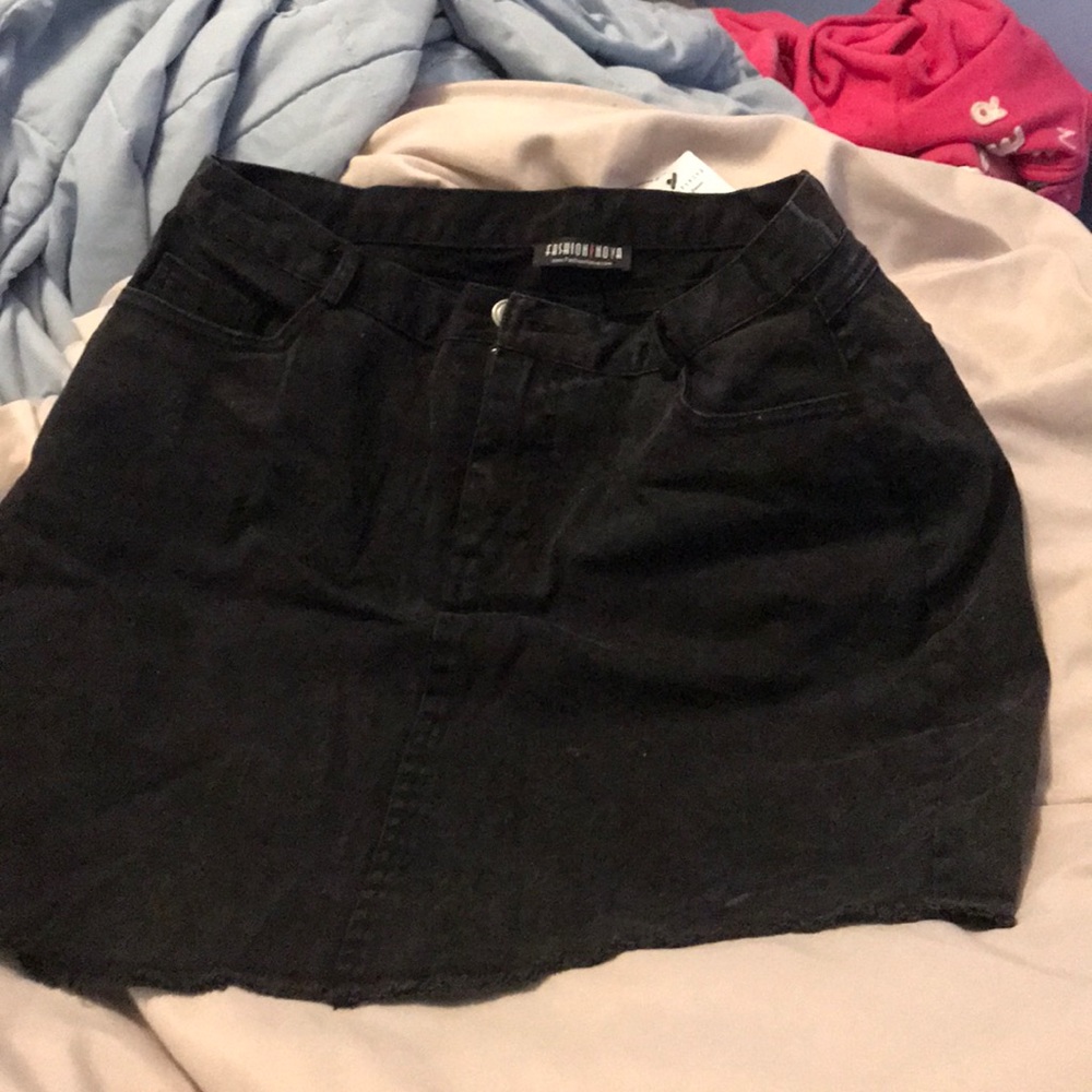 Black skirt